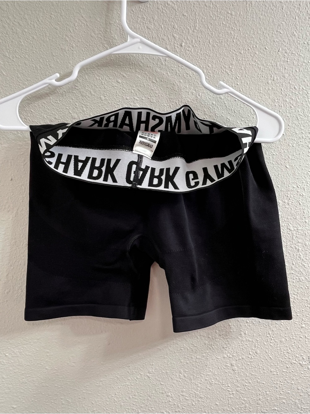 Gymshark Black Women’s Workout Bike Shorts with Logo Waistband